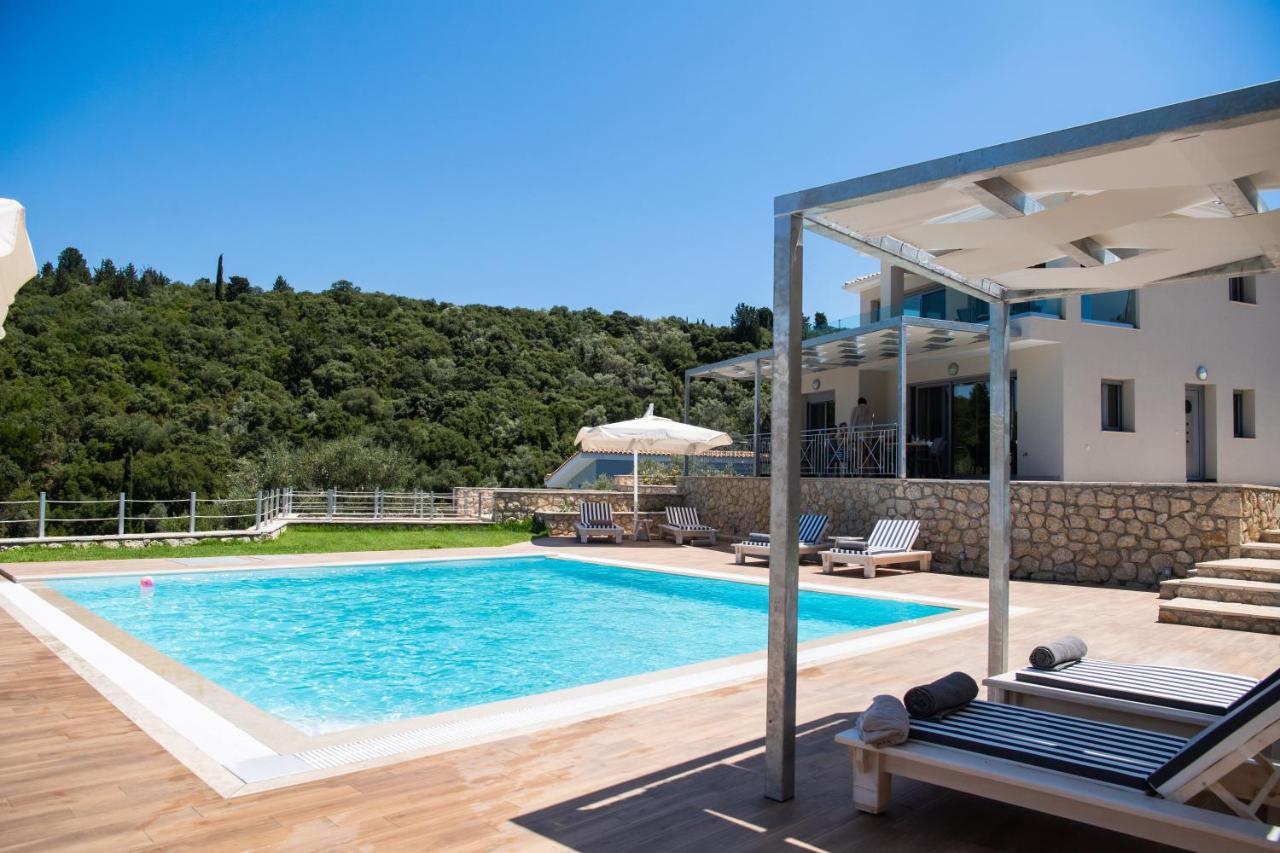 Aspasia's Mansion Luxury Accommodation in Lygia, Lefkada - Image 15