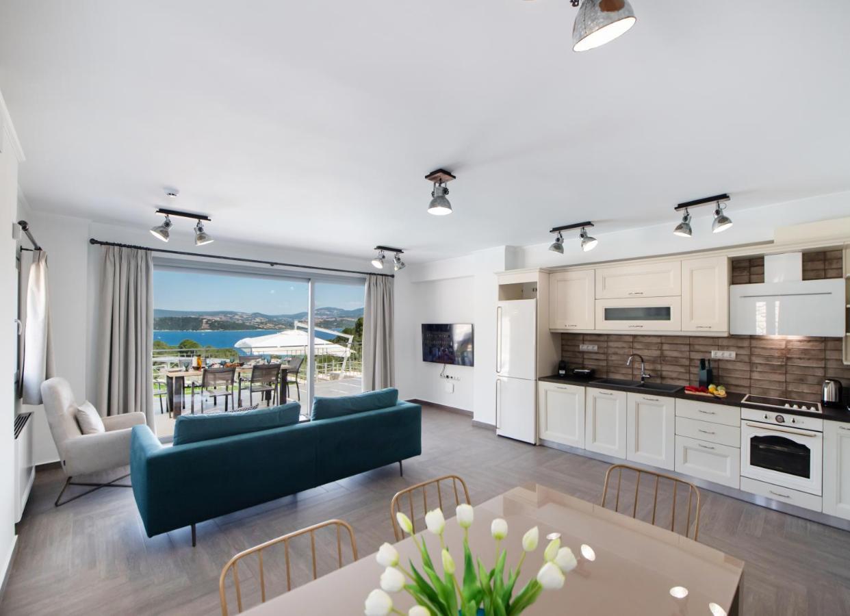Aspasia's Mansion Luxury Accommodation in Lygia, Lefkada - Image 3