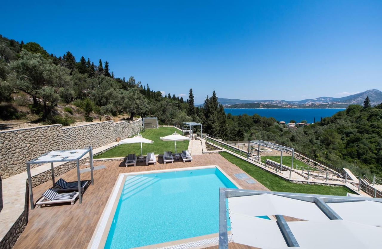 Aspasia's Mansion Luxury Accommodation in Lygia, Lefkada - Image 6