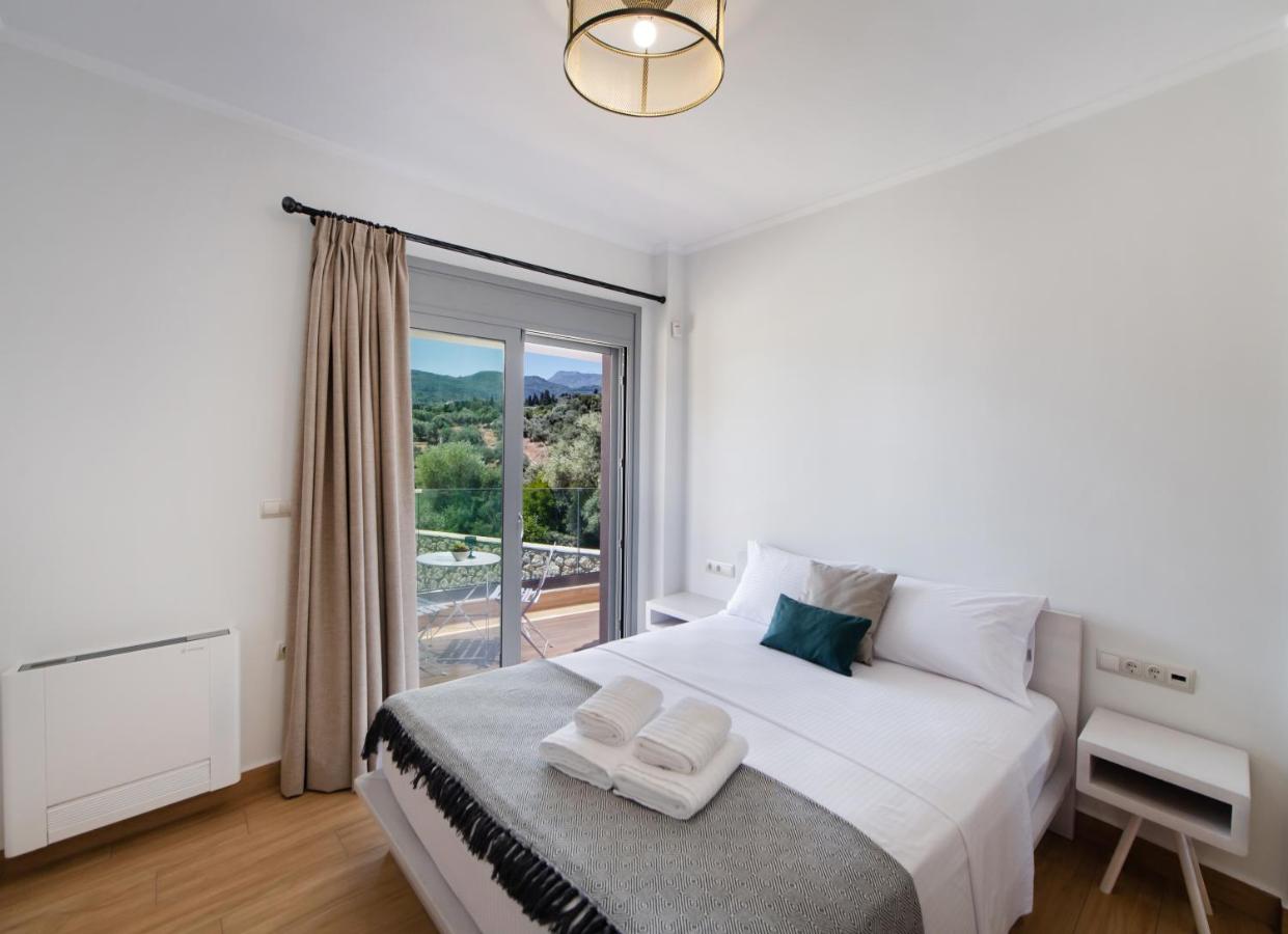 Aspasia's Mansion Luxury Accommodation in Lygia, Lefkada - Image 9